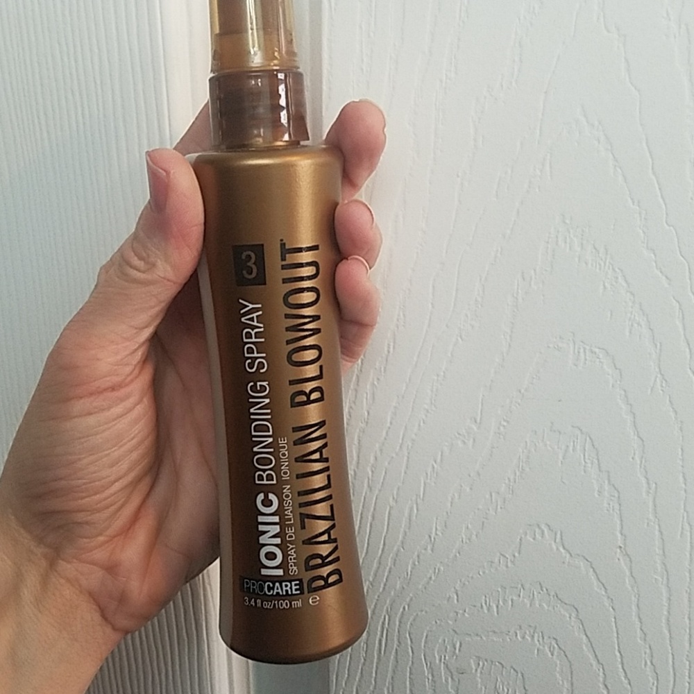 Brazilian Blowout ionic bonding spray
